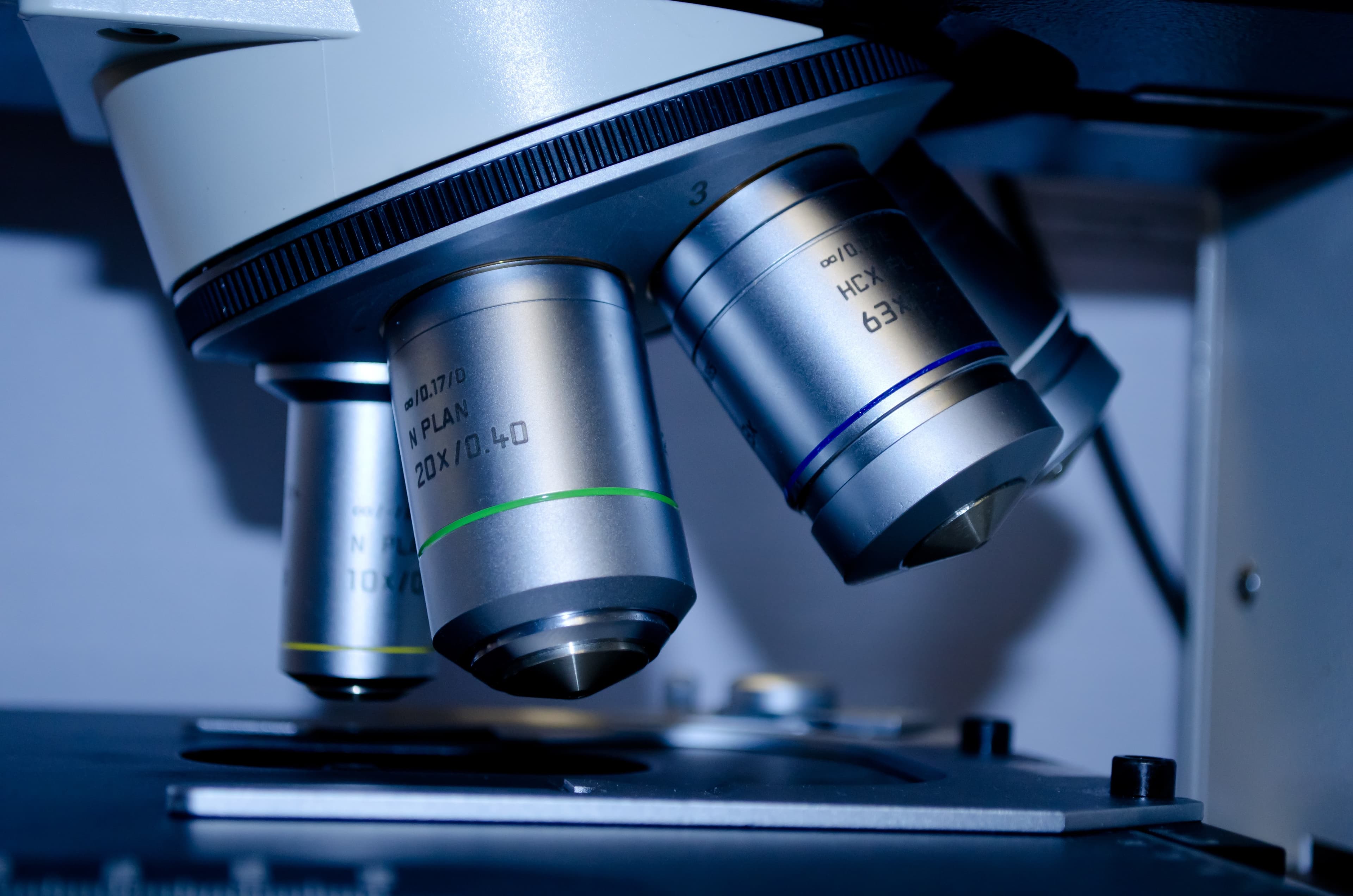 Laboratory microscopes ready for use